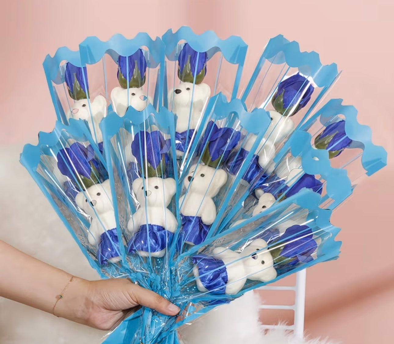 ROSE ARTIFICIELLE AVEC OURSON BLANC