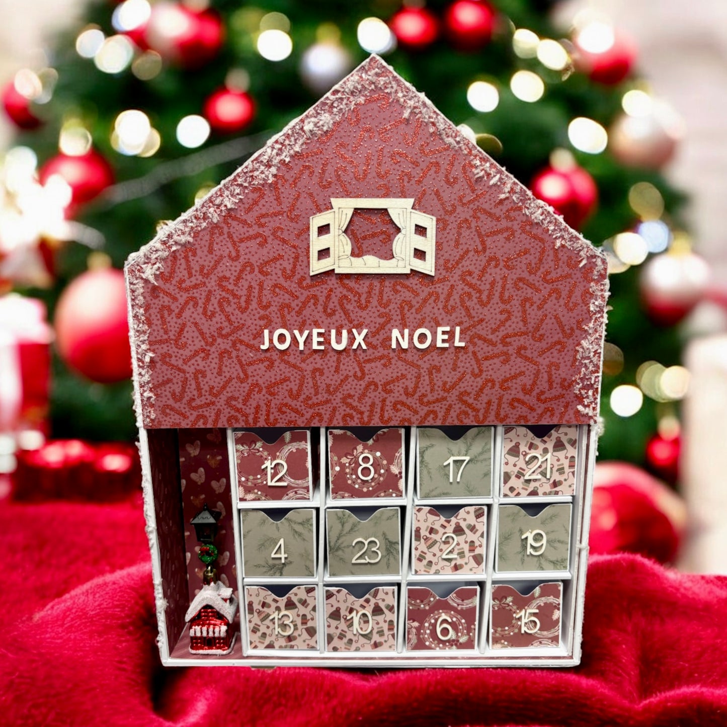 CALENDRIER DE L’AVENT TCHOU TCHOU A PERSONNALISÉ