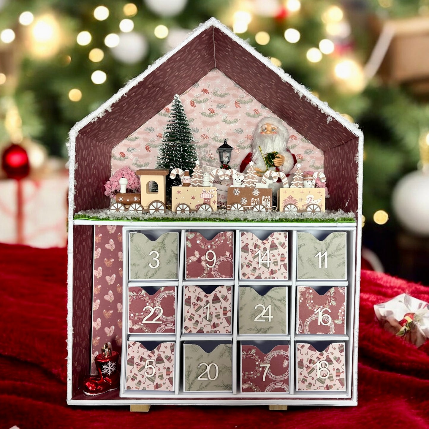 CALENDRIER DE L’AVENT TCHOU TCHOU A PERSONNALISÉ